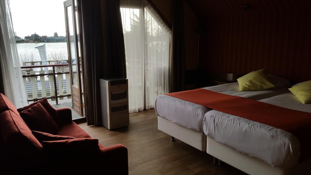 Hotel Restaurant De Hoogt Maasdam Eksteriør billede