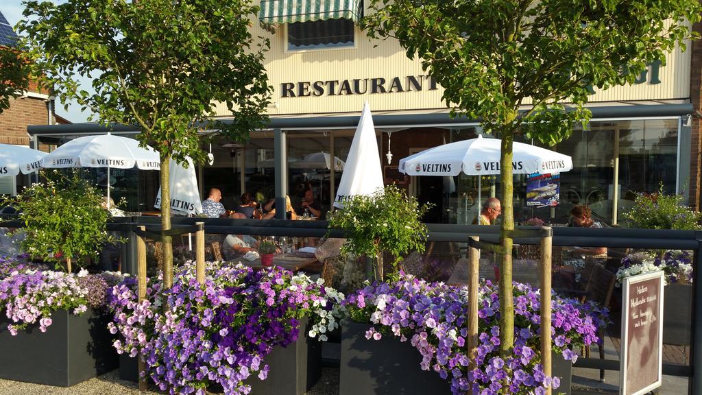 Hotel Restaurant De Hoogt Maasdam Eksteriør billede