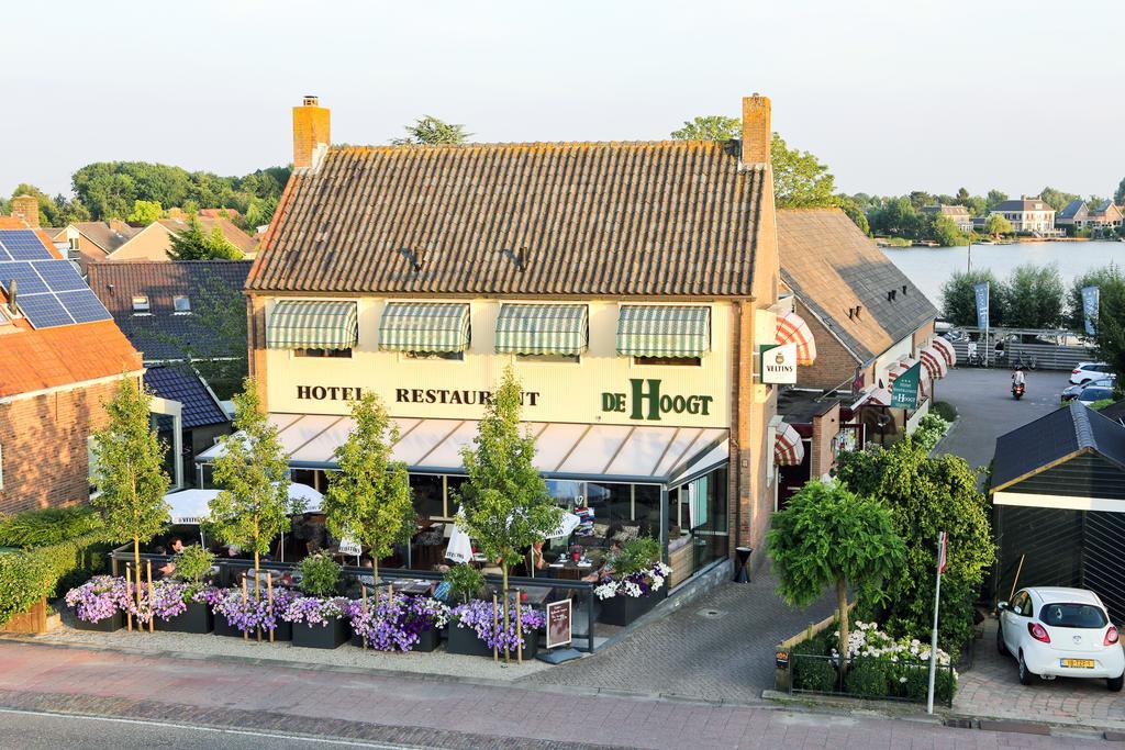 Hotel Restaurant De Hoogt Maasdam Eksteriør billede