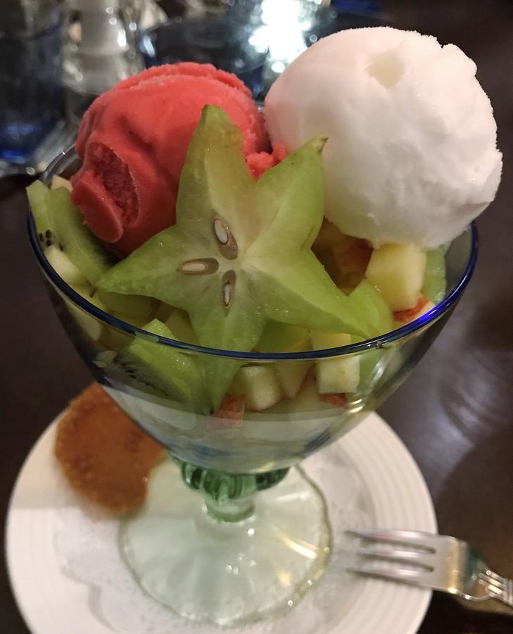 Hotel Restaurant De Hoogt Maasdam Eksteriør billede